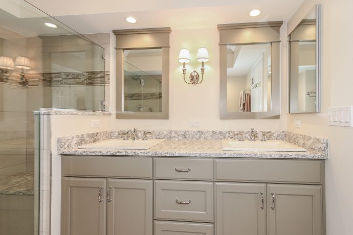 elegant-beige-master-bath-his-and-her-sinks