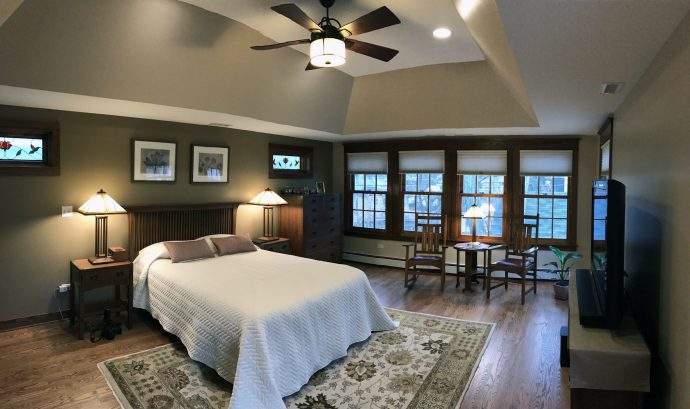 Craftsman Master Suite Addition In the Glenview Area