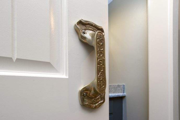 wet-bar-barn-door-handle-detail