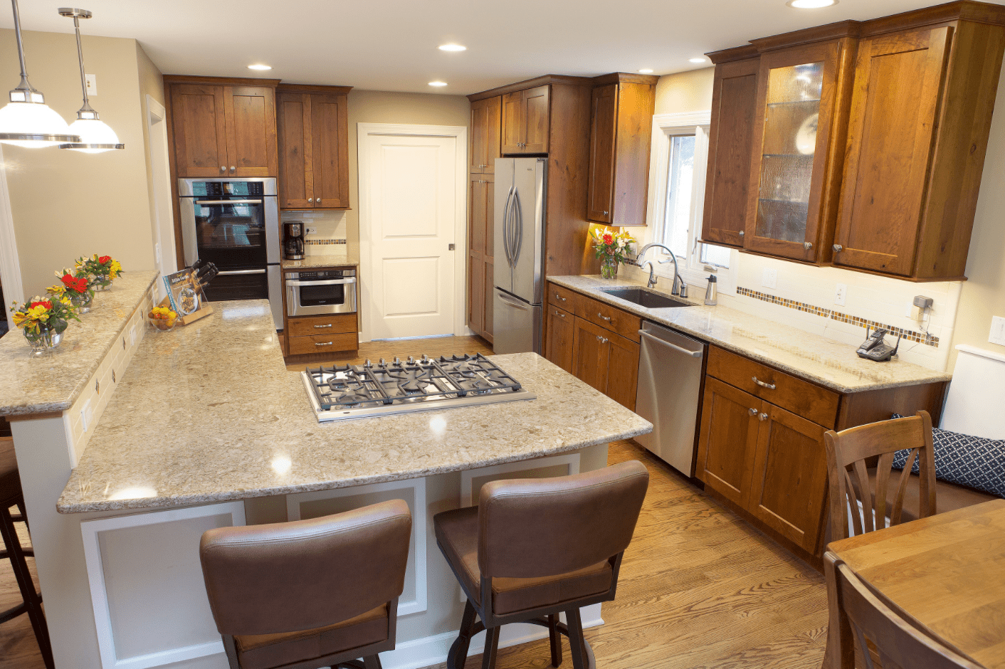 aging-in-place-kitchen-with-low-countertops
