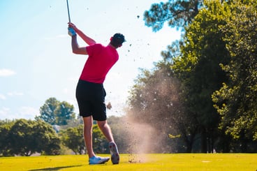 golf swing follow through in northwest chicago golf course