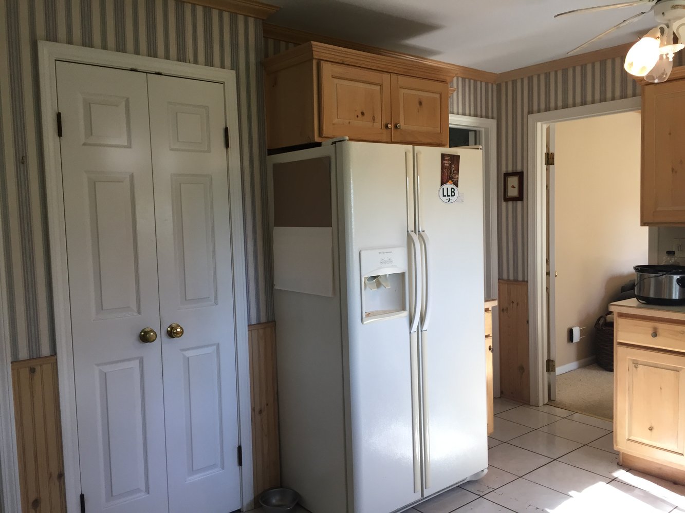Identifying Load-Bearing Walls: Tips for Safe Removal