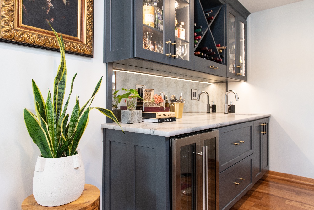 buffet-wet-bar-sheridan-kitchen-remodel-1