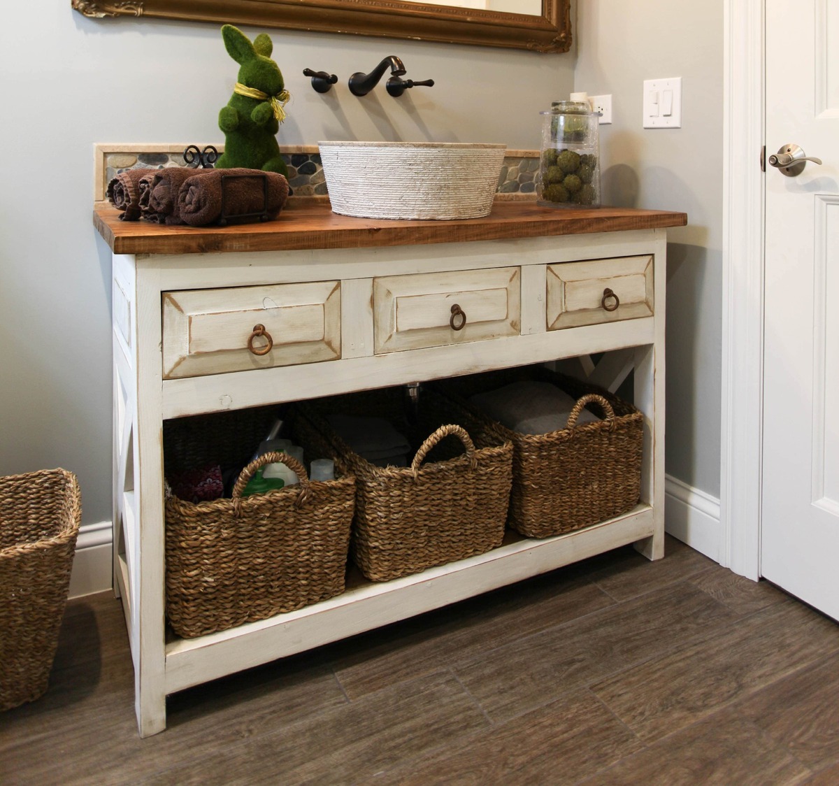 bathroomchicremodel-1-1