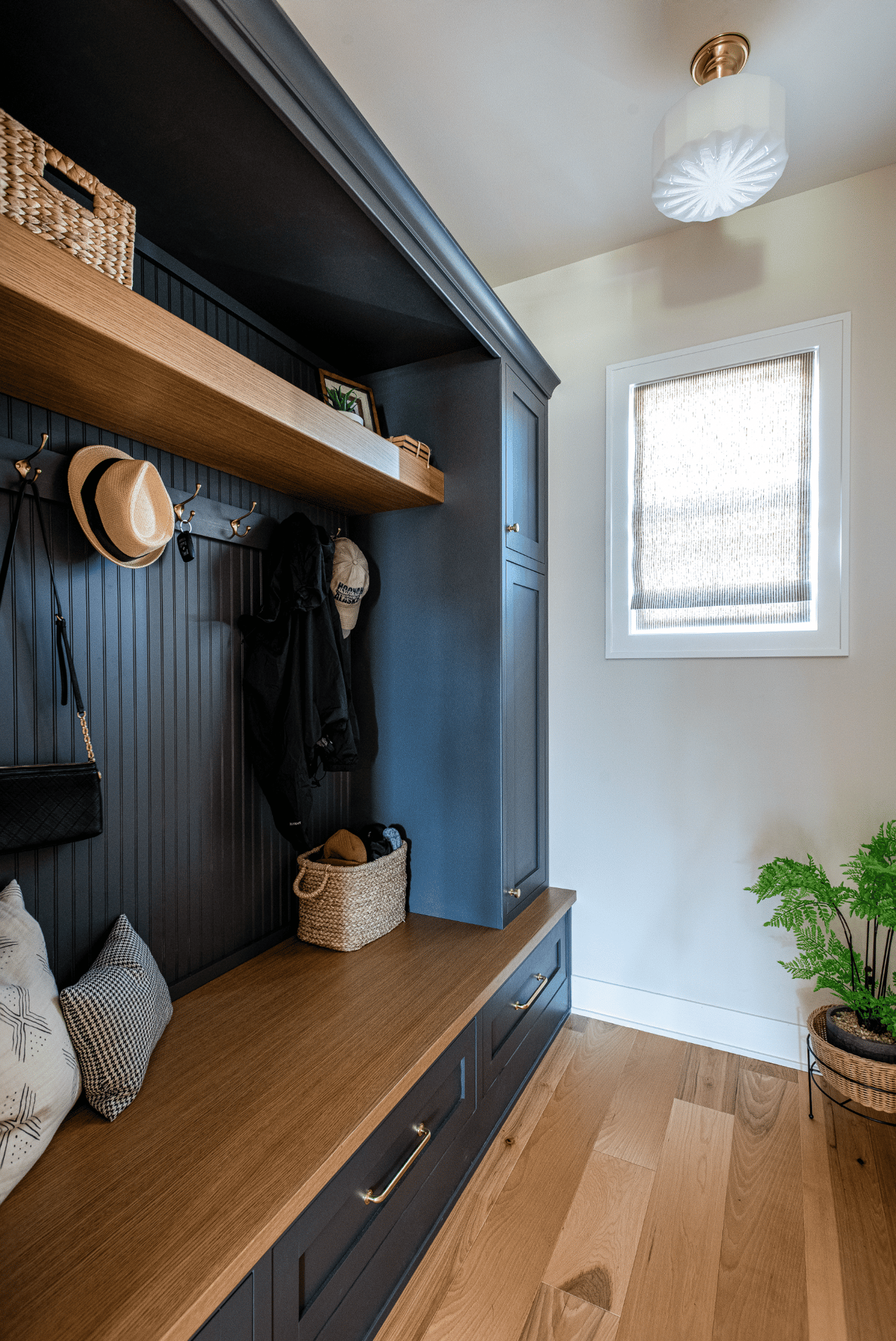 crystal-downs-mudroom