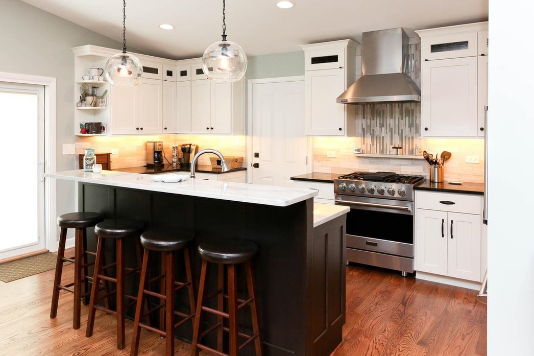 kitchen remodel with island and range hood