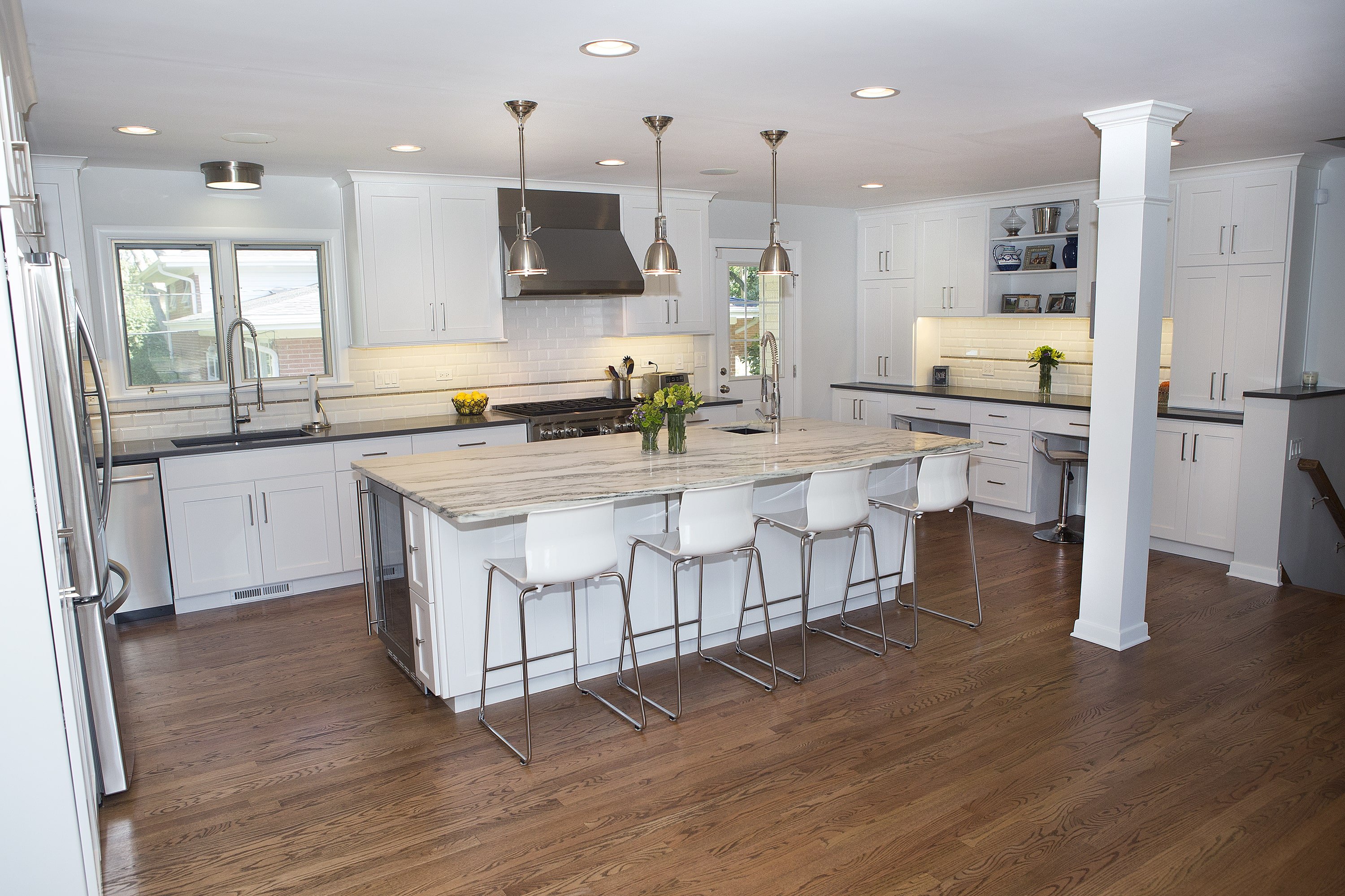 white custom modern kitchen in chicago