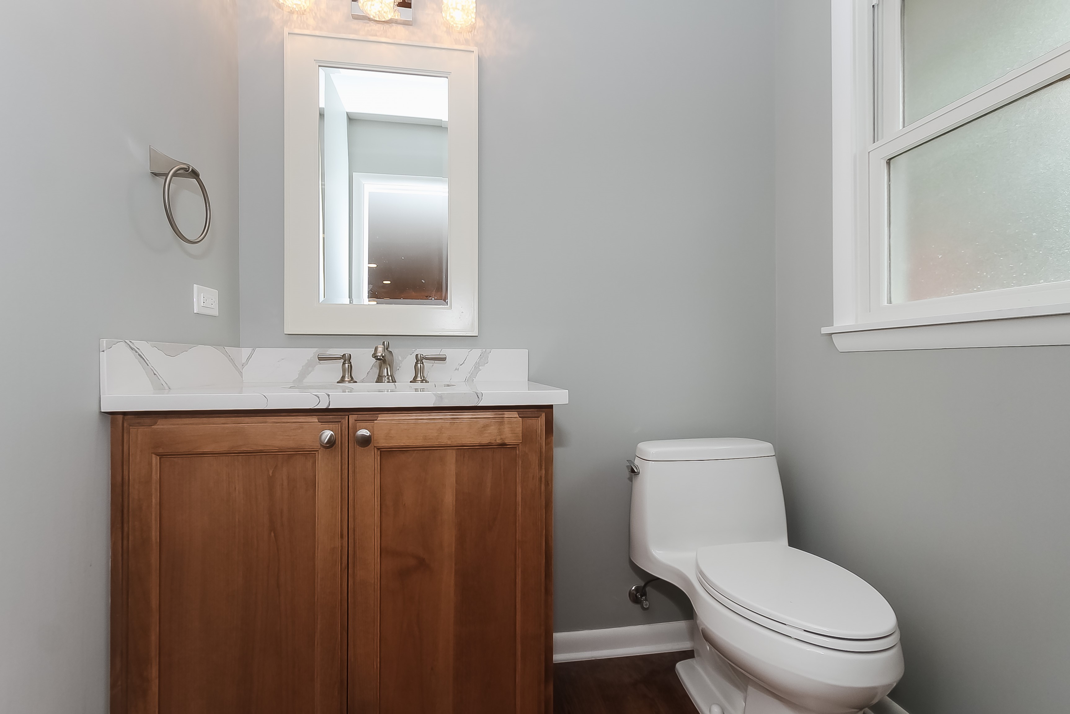 018_Powder Room 018_Powder Room