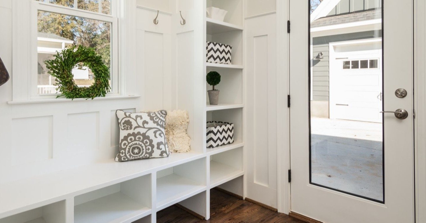 Top Mudroom Addition Ideas for a Stylish and Functional Entryway