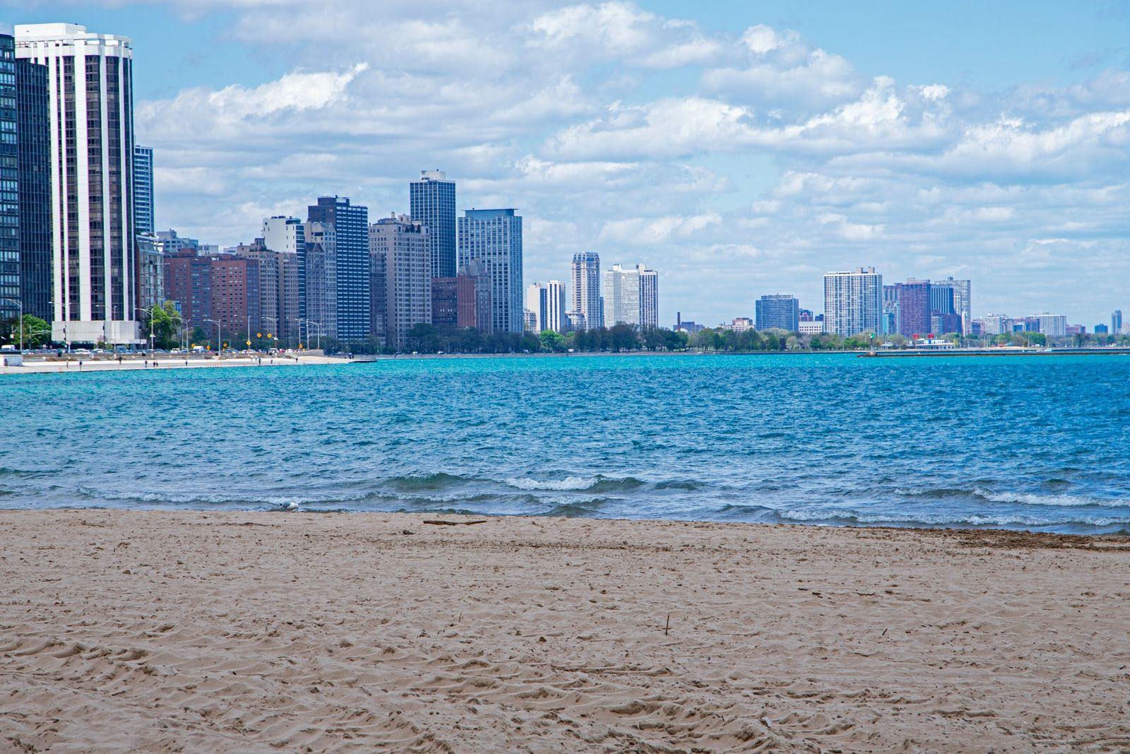 lakes and beaches in Chicago 