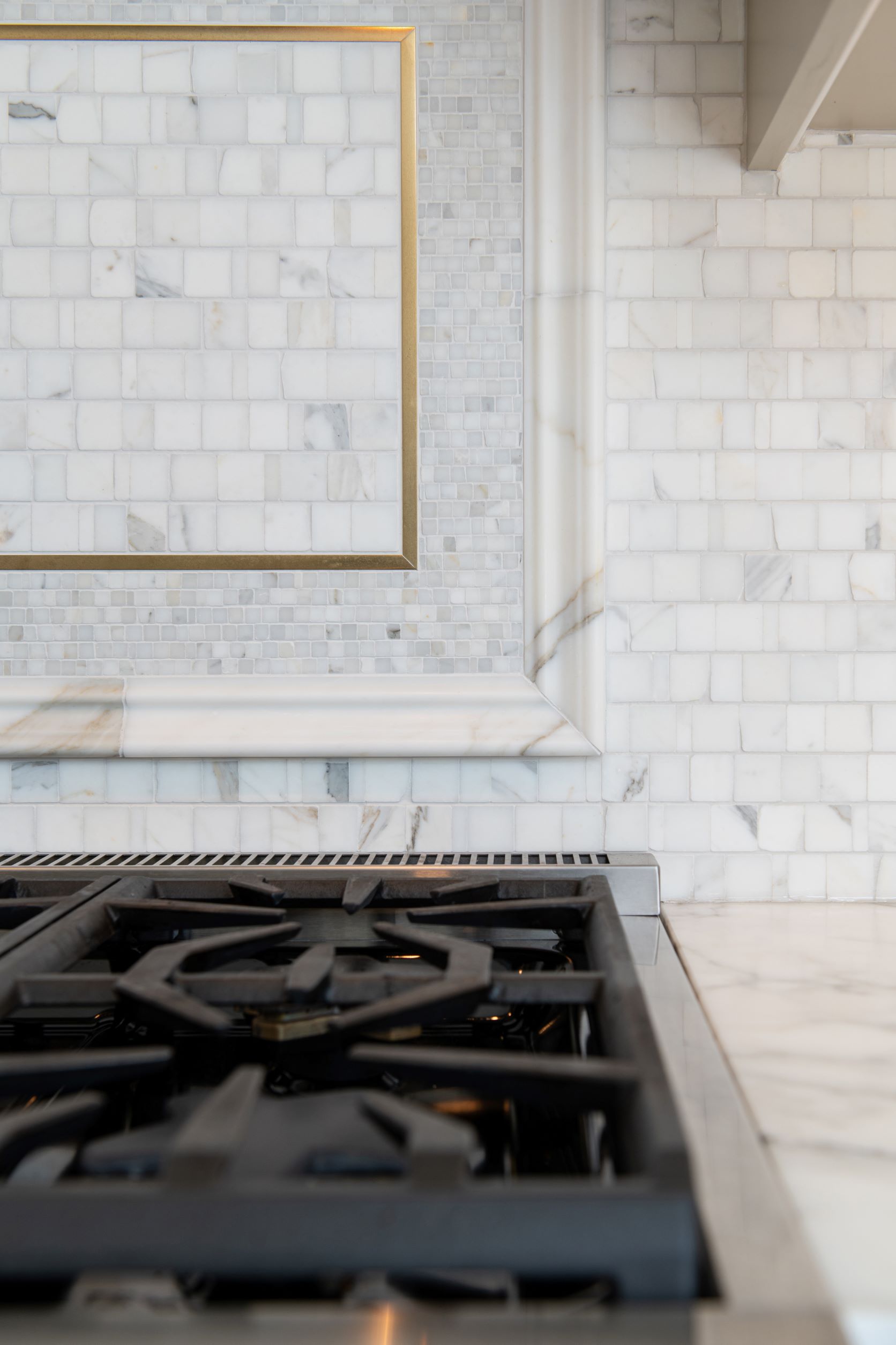 Marble-Backsplash-Design