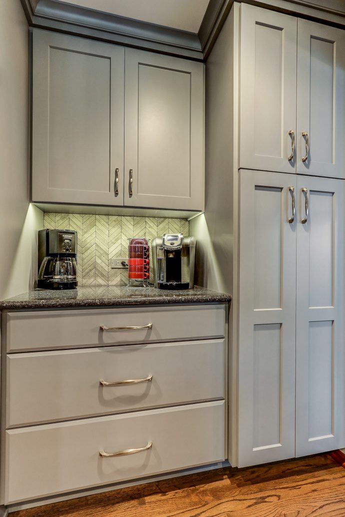 Arlington Heights Cool Gray Kitchen