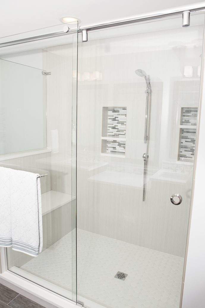 Modern Master Bathroom Modern Master Bathroom