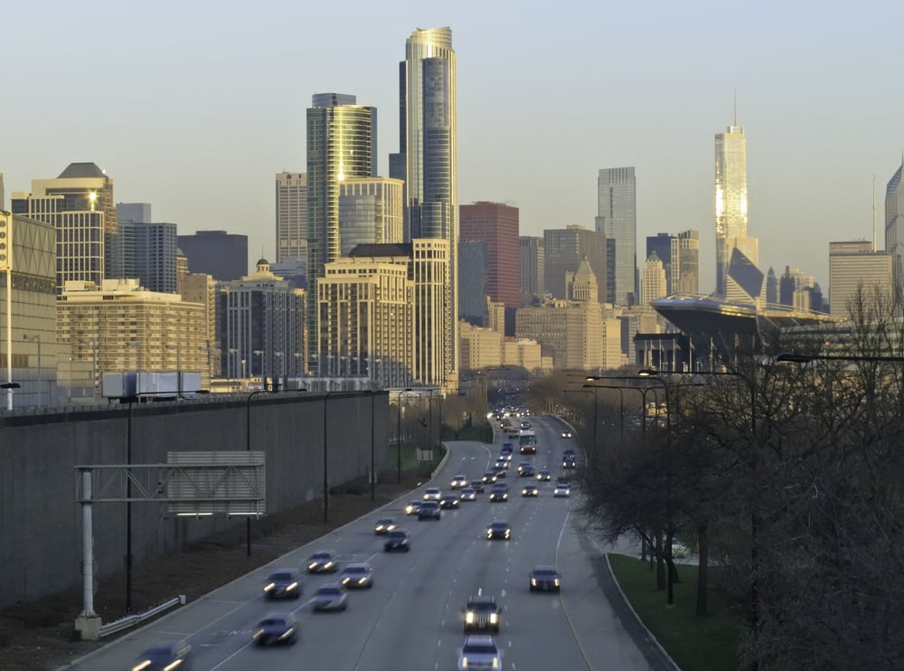 people are moving from Chicago to the suburbs 