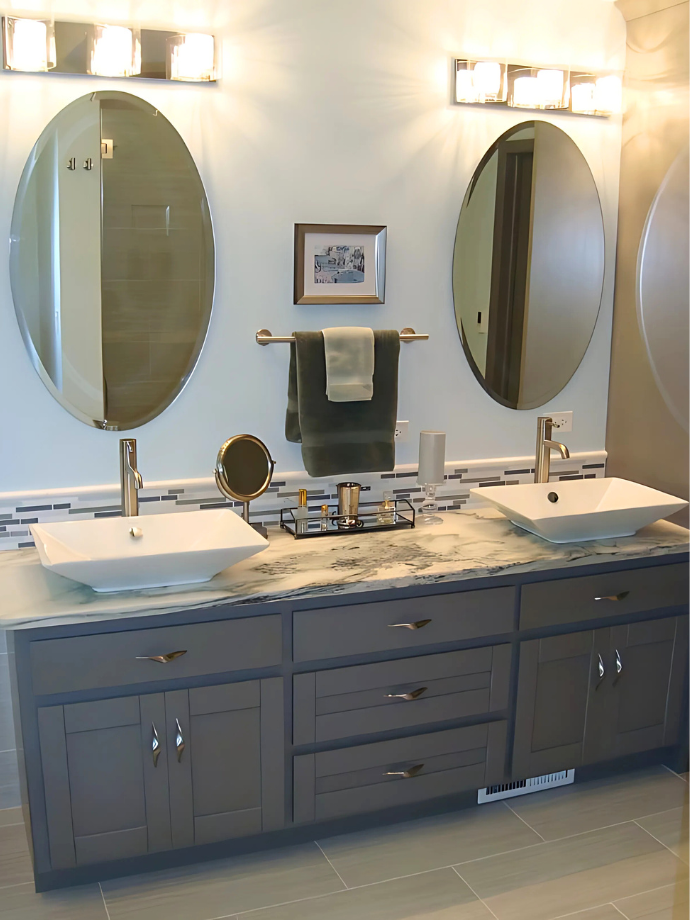 serene-bathroom-soaking-tub-690x920 (1)