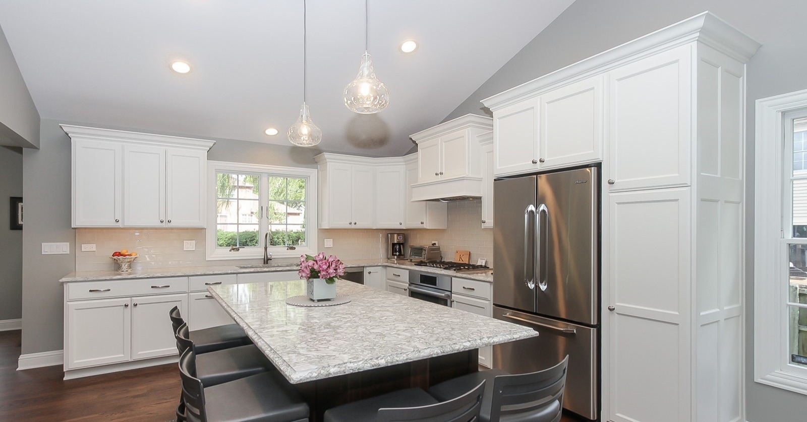 kitchen-pantry-ideas-design-the-perfect-pantry-for-your-kitchen